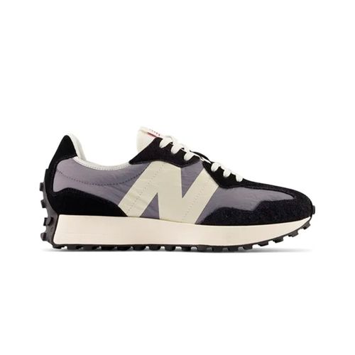 enis-New-Balance-327-Cinza